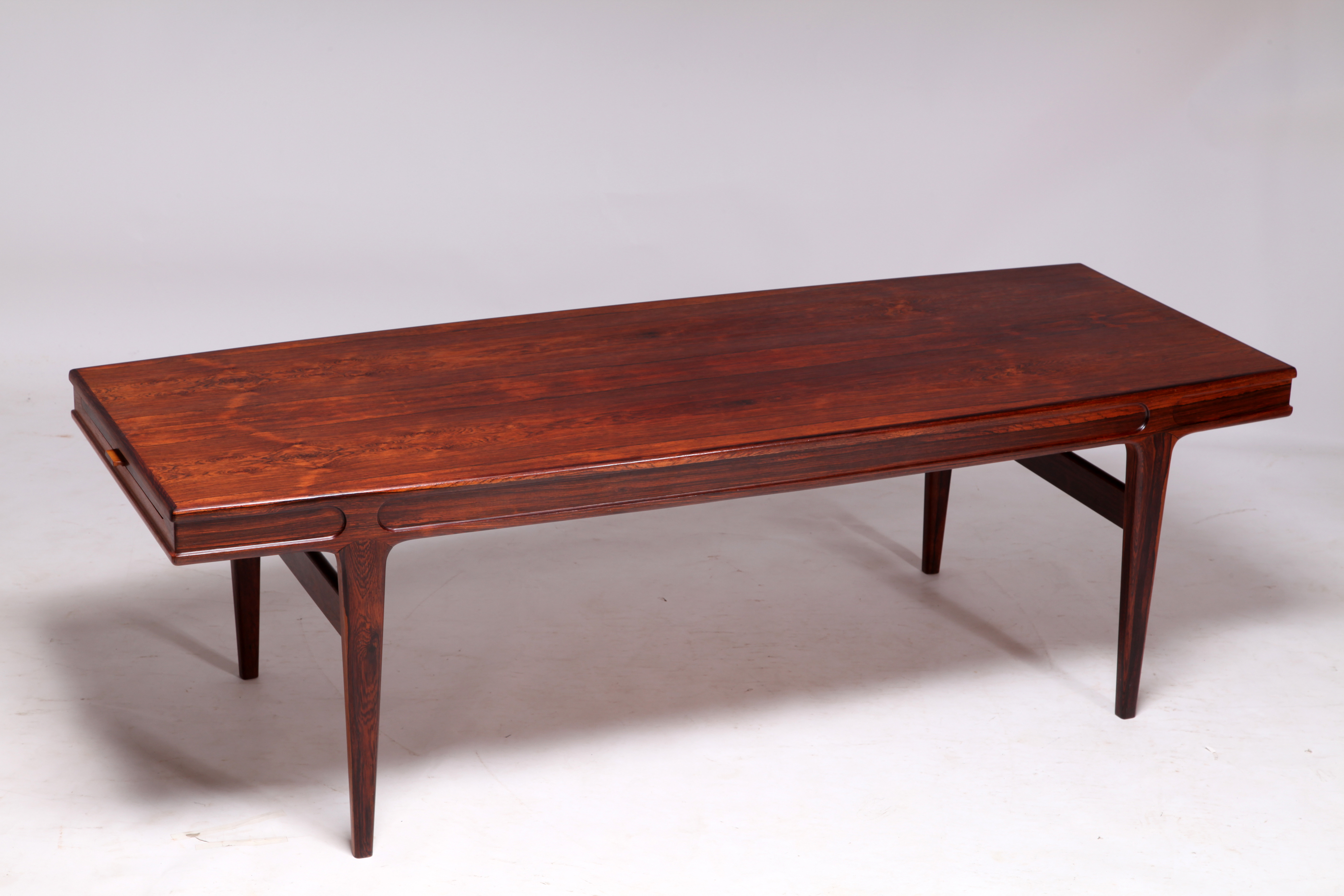 Rosewood coffee table Johannes Andersen | Swanky Systems