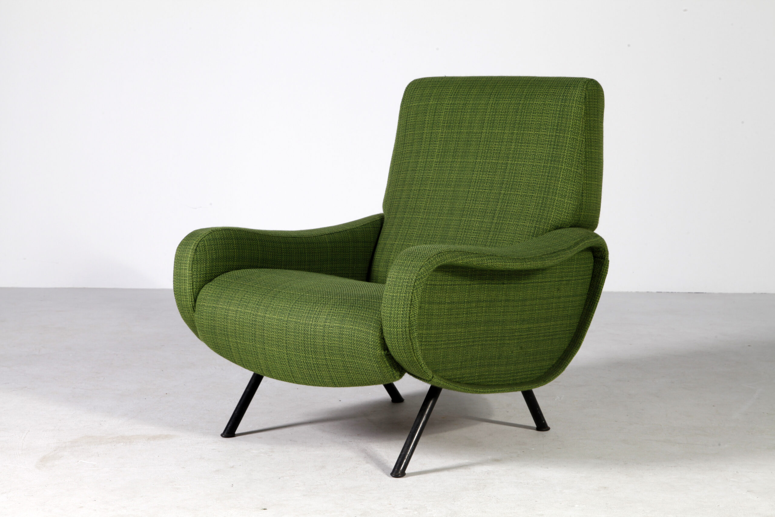 Lady chair by Marco Zanuso | Swanky Systems